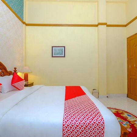 Oyo 3088 Green Valley House Senggigi Dış mekan fotoğraf