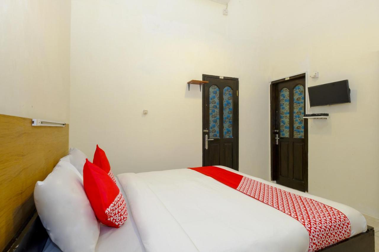 Oyo 3088 Green Valley House Senggigi Dış mekan fotoğraf