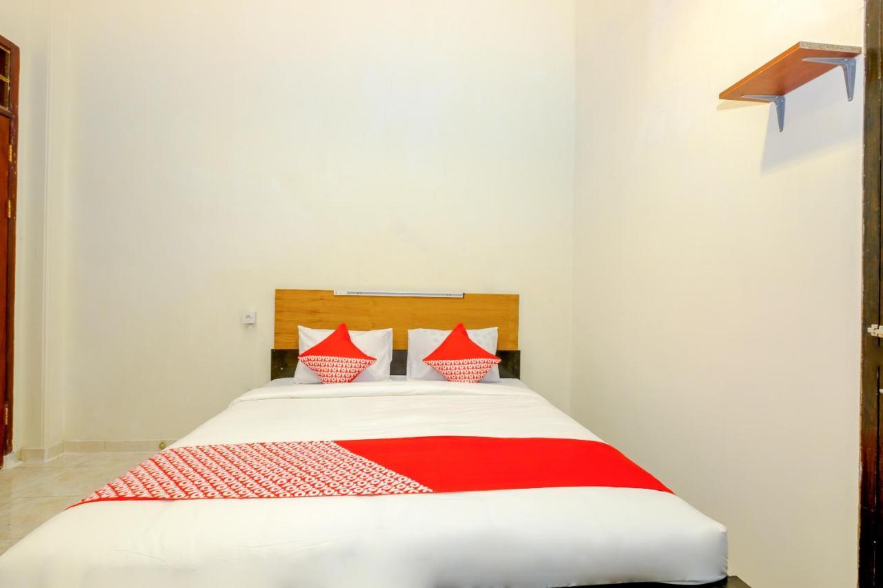 Oyo 3088 Green Valley House Senggigi Dış mekan fotoğraf