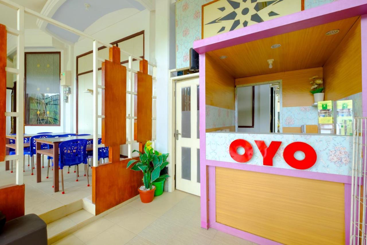 Oyo 3088 Green Valley House Senggigi Dış mekan fotoğraf