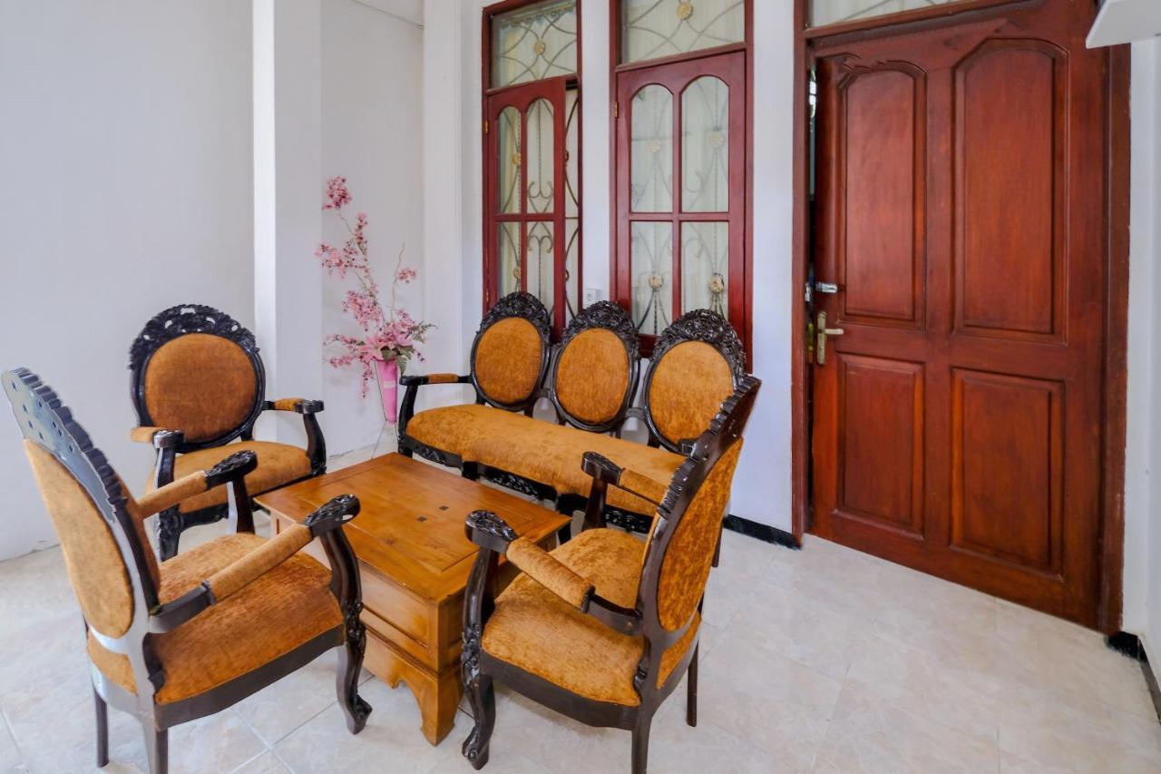 Oyo 3088 Green Valley House Senggigi Dış mekan fotoğraf