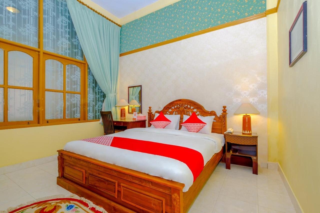 Oyo 3088 Green Valley House Senggigi Dış mekan fotoğraf
